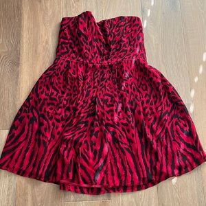 Super cute strapless dress